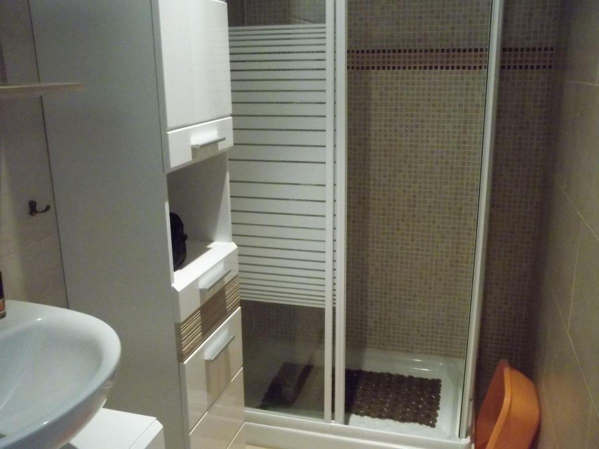 Madamme Curie Apartment Torrevieja Exterior photo